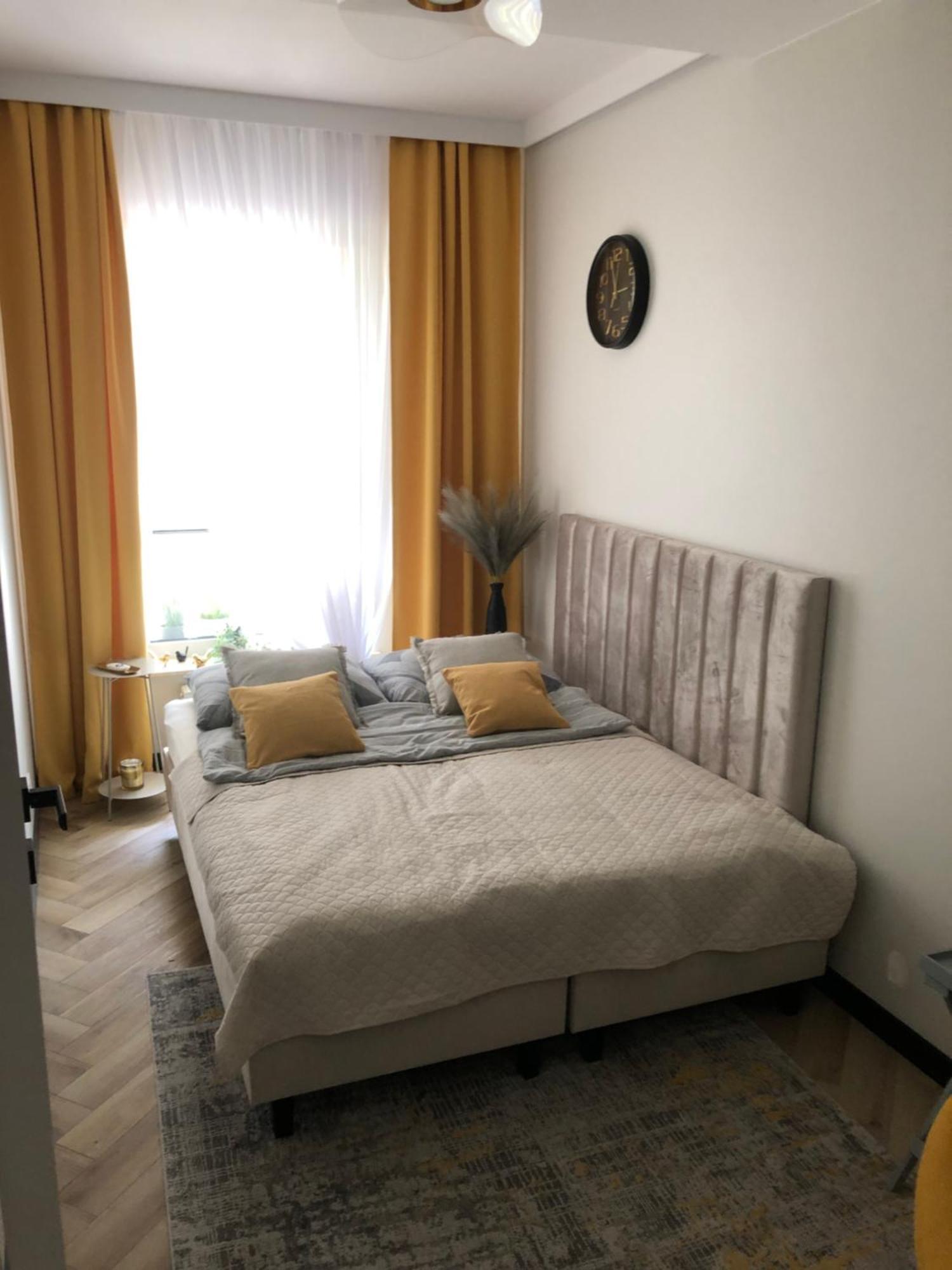 Komfortowe Apartamenty Kielce Klonowa ,Ogrodek, Garaz Podziemny, Samodzielne Wejscie Na Kod 24H 외부 사진